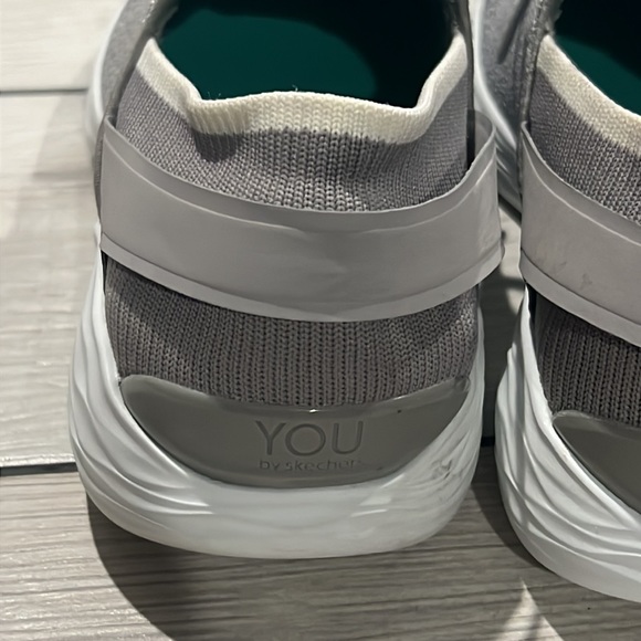 You by Skechers Walk Light Gray & White Slip-ons - Picture 5 of 11